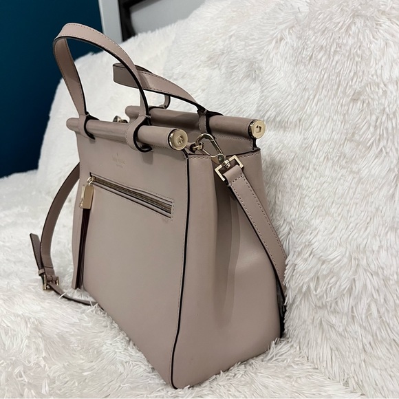 KATE SPADE ♠️ sand medium purse (large enough for a laptop) - Picture 2 of 6